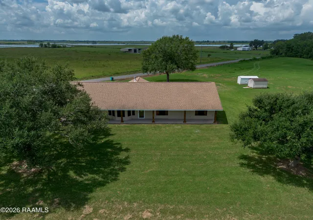Photo 3 of Single family home for sale at 2735 La 104, Opelousas, LA 70570 | MLS# 2600008854 | Listing updated on 2026-09-21