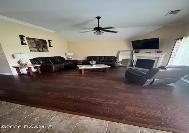 Photo 3 of Single family home for sale at 303 Hl Ridge Dr, Youngsville, LA 70592 | MLS# 2600008501 | Listing updated on 2026-09-10