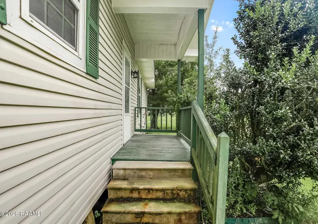 Photo 2 of Single family home for sale at 104 Crofton St, New Iberia, LA 70563 | MLS# 2600008327 | Listing updated on 2026-09-03