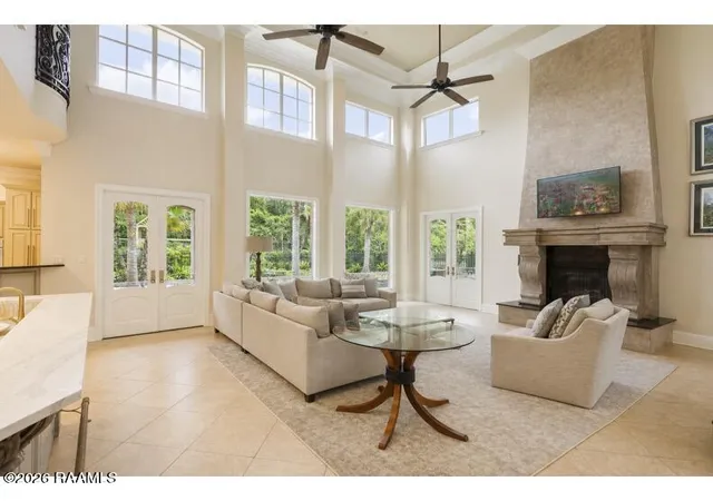 Photo 4 of Single family home for sale at 200 Baltusrol Dr, Broussard, LA 70518 | MLS# 2600003933 | Listing updated on 2026-09-23