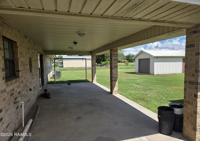 Photo 3 of Single family home for sale at 3298 Highway 35, Opelousas, LA 70570 | MLS# 2600008415 | Listing updated on 2026-09-14