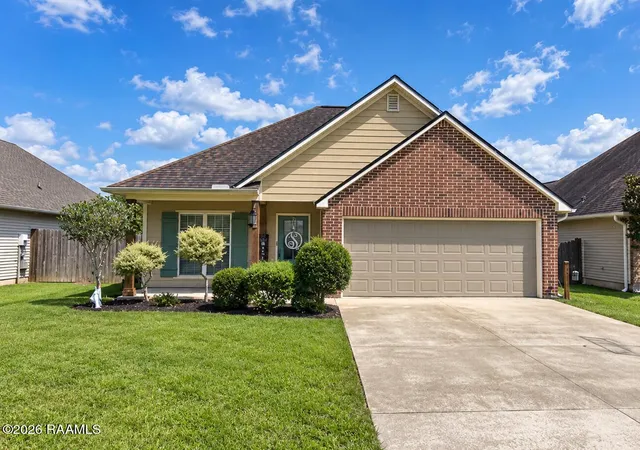 Photo 1 of Single family home for sale at 401 Southeastern Ave, Rayne, LA 70578 | MLS# 2600008423 | Listing updated on 2026-09-09