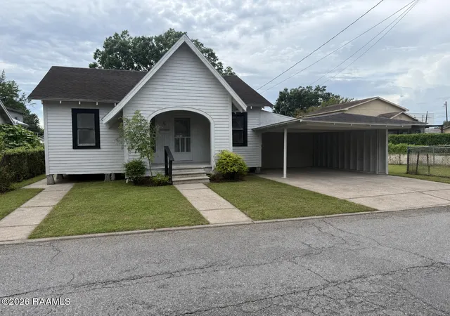 Photo 1 of Sale Pending at 212 Madison St, Lafayette, LA 70501 | MLS# 2600008204 | Listing updated on 2026-09-20