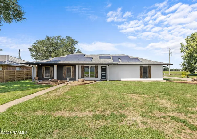 Photo 1 of Single family home for sale at 225 Bernard St, Eunice, LA 70535 | MLS# 2600008781 | Listing updated on 2026-10-05