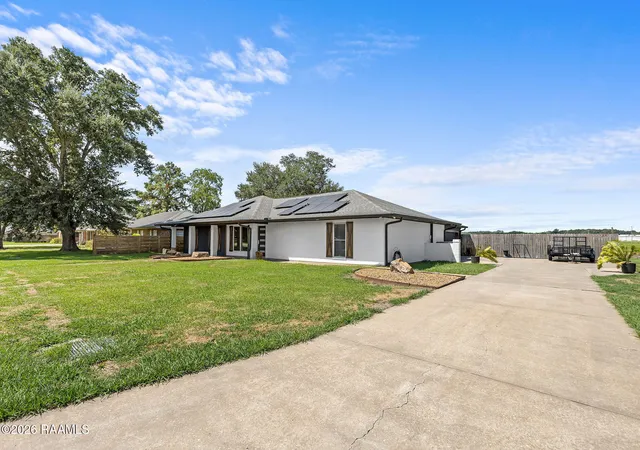 Photo 1 of Single family home for sale at 225 Bernard St, Eunice, LA 70535 | MLS# 2600008781 | Listing updated on 2026-10-05
