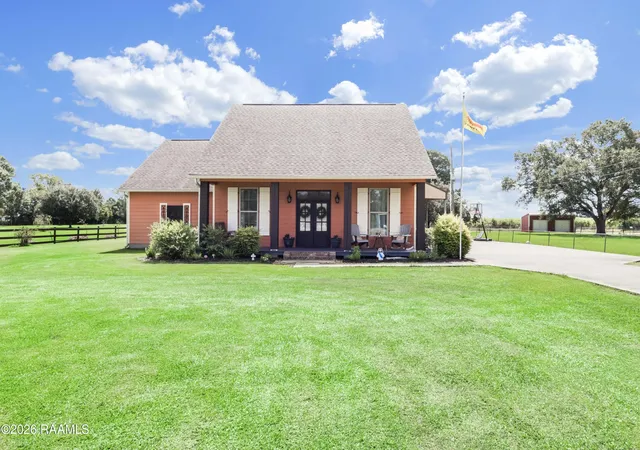 Photo 2 of Single family home for sale at 3135 Grand Point Hwy, Breaux Bridge, LA 70517 | MLS# 2600008554 | Listing updated on 2026-09-11