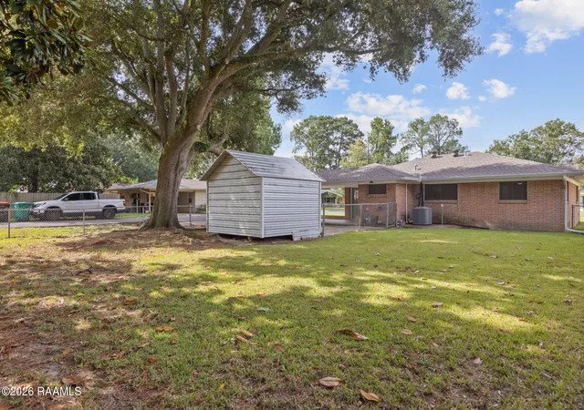 Photo 20 of Single family home for sale at 200 Belle Homme Dr, Lafayette, LA 70506 | MLS# 2600008418 | Listing updated on 2026-09-11
