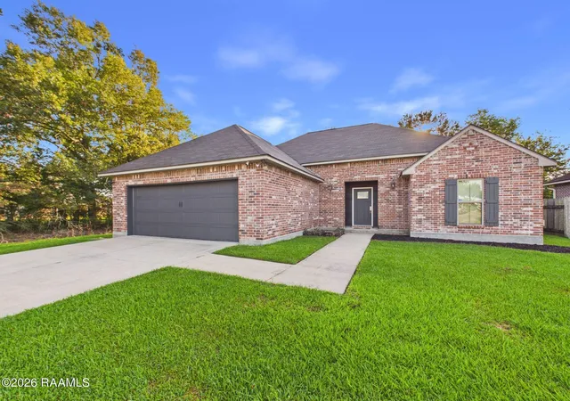 Photo 2 of Single family home for sale at 908 Pelican Ridge Cvs, Carencro, LA 70520 | MLS# 2600008767 | Listing updated on 2026-09-18