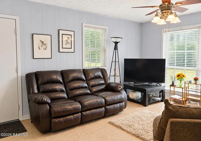Photo 3 of Single family home for sale at 101 Bloomfield Dr, Carencro, LA 70520 | MLS# 2600009313 | Listing updated on 2026-10-03