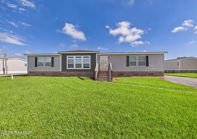 Photo 1 of Manufactured home for sale at 130 Landon Ln, Sunset, LA 70584 | MLS# 2600008354 | Listing updated on 2026-09-04