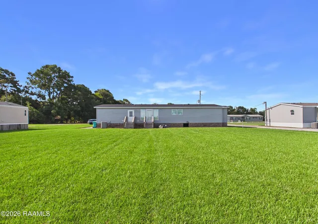 Photo 20 of Manufactured home for sale at 130 Landon Ln, Sunset, LA 70584 | MLS# 2600008354 | Listing updated on 2026-09-04