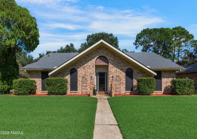 Photo 1 of Single family home for sale at 1608 Walnut St, New Iberia, LA 70560 | MLS# 2600007986 | Listing updated on 2026-09-01