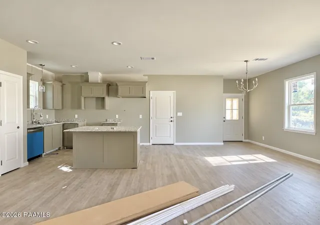 Photo 1 of Single family home for sale at 7059 Chandler Bluff Rd, Denham Springs, LA 70706 | MLS# 2600007984 | Listing updated on 2026-09-11