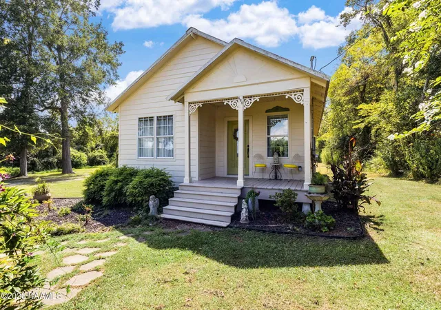 Photo 2 of Sale Pending at 484 Miller Rd, Opelousas, LA 70570 | MLS# 2600008926 | Listing updated on 2026-09-29