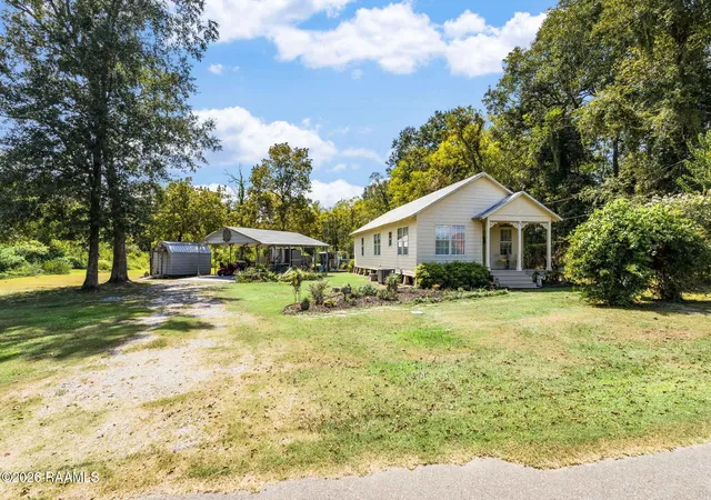 Photo 3 of Sale Pending at 484 Miller Rd, Opelousas, LA 70570 | MLS# 2600008926 | Listing updated on 2026-09-29