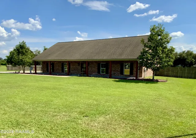 Photo 2 of Single family home for sale at 246 E Musique Rd, Carencro, LA 70520 | MLS# 2600008479 | Listing updated on 2026-09-18