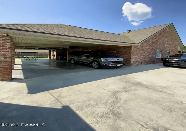Photo 3 of Single family home for sale at 246 E Musique Rd, Carencro, LA 70520 | MLS# 2600008479 | Listing updated on 2026-09-18