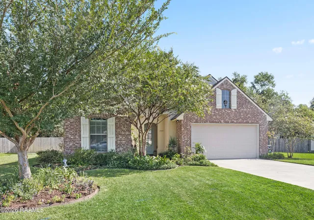 Photo 2 of Single family home for sale at 209 Grassland Ave, Lafayette, LA 70508 | MLS# 2600008545 | Listing updated on 2026-09-11