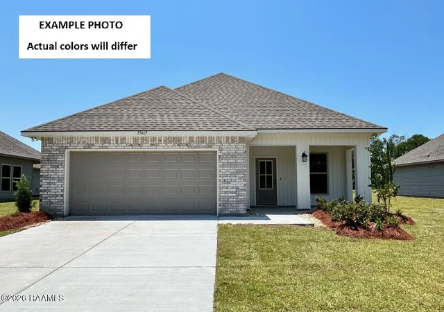 Photo 1 of Single family home for sale at 307 Dunwoody Ct, Carencro, LA 70520 | MLS# 2600009474 | Listing updated on 2026-10-07