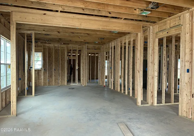 Photo 3 of Single family home for sale at 113 Blushing Groom Dr, Carencro, LA 70520 | MLS# 2600009073 | Listing updated on 2026-09-28