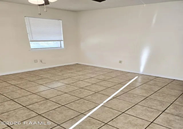 Listing Photo 2 - Condo for sale in building located at 426 Vieux Orleans Cir, Lafayette, LA 70508