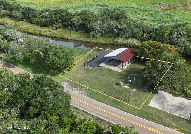 Photo 2 of Land for sale at 3411 Highway 319, Franklin, LA 70538 | MLS# 2600008551 | Listing updated on 2026-09-11