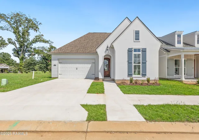 Photo 3 of Single family home for sale at 409 Rue Gambetta, Lafayette, LA 70507 | MLS# 2600006130 | Listing updated on 2026-09-10