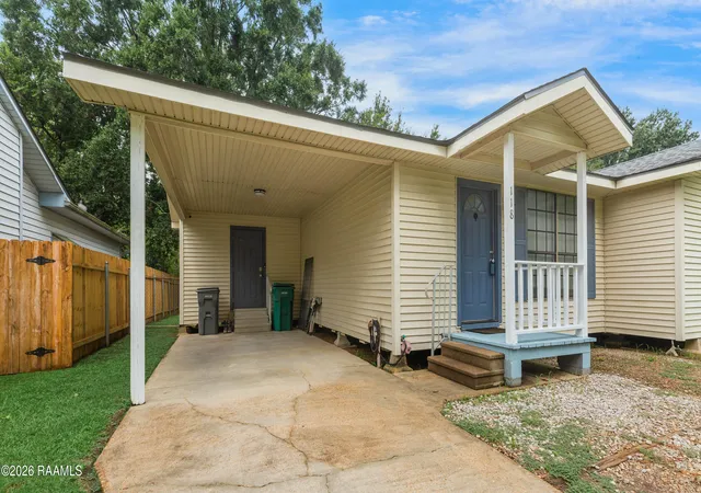 Photo 3 of Single family home for sale at 118 Southfork Dr, Youngsville, LA 70592 | MLS# 2600008139 | Listing updated on 2026-09-17