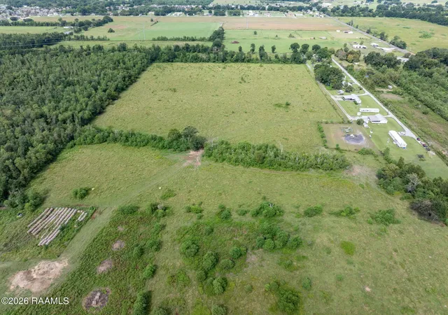 Photo 3 of Land for sale at 139 Bob Rd, Carencro, LA 70520 | MLS# 2600008550 | Listing updated on 2026-09-12
