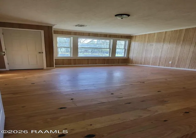 Photo 3 of Single family home for sale at 413 W Dupre St, Washington, LA 70589 | MLS# 2600008272 | Listing updated on 2026-09-02