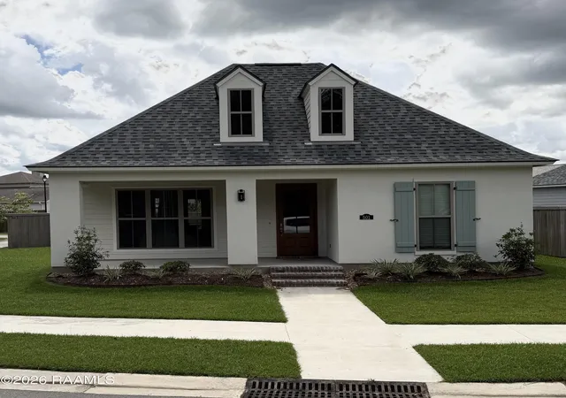 Photo 1 of Single family home for sale at 501 Traditions Dr, Lafayette, LA 70508 | MLS# 2600008340 | Listing updated on 2026-09-09