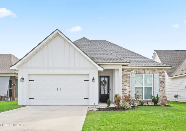 Photo 1 of Single family home for sale at 214 Sojourner Dr, Lafayette, LA 70508 | MLS# 2600008467 | Listing updated on 2026-09-16