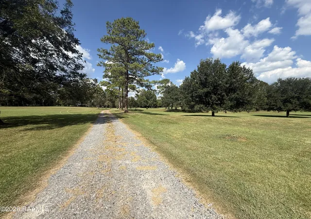 Photo 3 of Single family home for sale at 429 Catholique Rd, Carencro, LA 70520 | MLS# 2600009028 | Listing updated on 2026-09-26