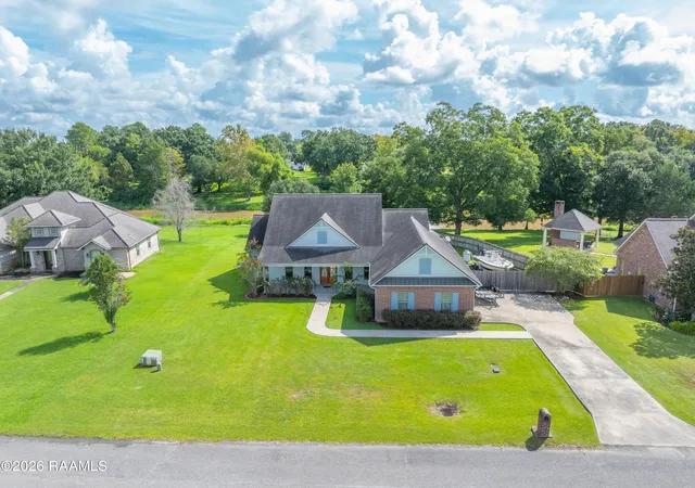 Photo 2 of Single family home for sale at 1004 Kern Dr, Breaux Bridge, LA 70517 | MLS# 2600008537 | Listing updated on 2026-09-11