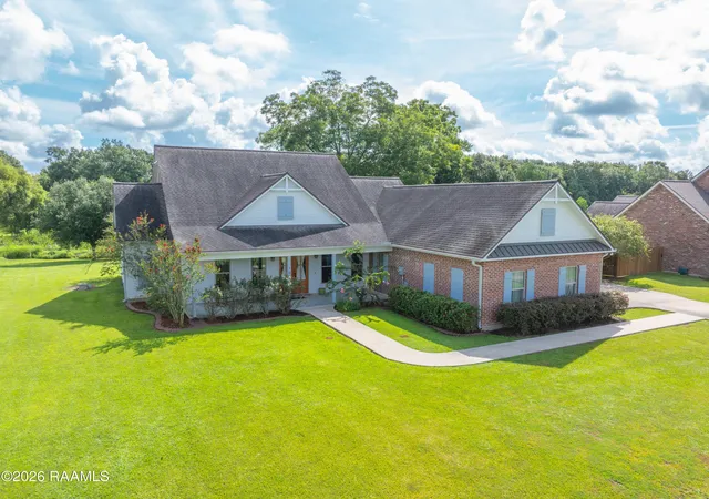 Photo 2 of Single family home for sale at 1004 Kern Dr, Breaux Bridge, LA 70517 | MLS# 2600008537 | Listing updated on 2026-09-11