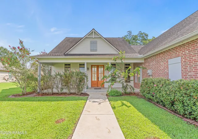 Photo 4 of Single family home for sale at 1004 Kern Dr, Breaux Bridge, LA 70517 | MLS# 2600008537 | Listing updated on 2026-09-11