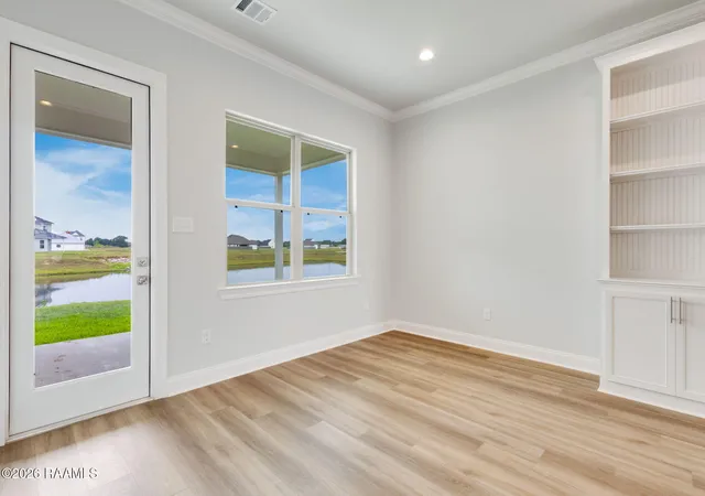 Photo 4 of Single family home for sale at 308 Sweet Harvest Rd, Youngsville, LA 70592 | MLS# 2500004487 | Listing updated on 2026-09-08