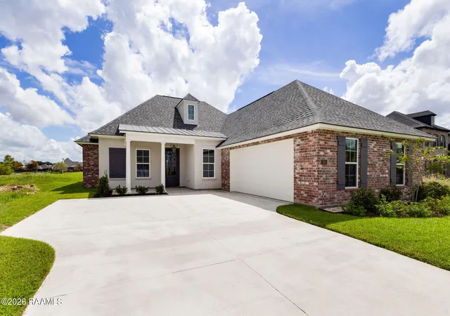 Photo 1 of Single family home for sale at 305 Sweet Harvest Rd, Youngsville, LA 70592 | MLS# 2600006406 | Listing updated on 2026-09-16