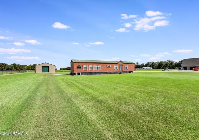 Photo 2 of Manufactured home for sale at 3576 Higginbotham Hwy, Church Point, LA 70525 | MLS# 2600008530 | Listing updated on 2026-09-11