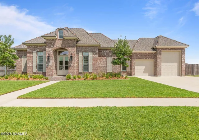 Photo 3 of Single family home for sale at 500 Greyford Dr, Lafayette, LA 70503 | MLS# 2600008524 | Listing updated on 2026-09-10