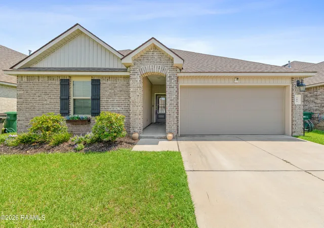 Photo 3 of Single family home for sale at 309 Broussard Hl Dr, Broussard, LA 70518 | MLS# 2600008253 | Listing updated on 2026-09-02