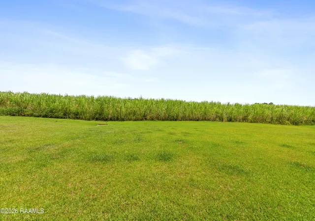 Photo 3 of Single family home for sale at 309 Broussard Hl Dr, Broussard, LA 70518 | MLS# 2600008253 | Listing updated on 2026-09-02