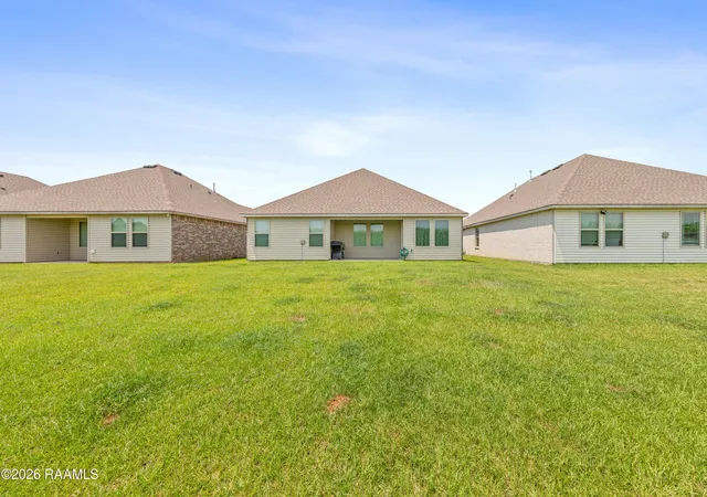 Photo 4 of Single family home for sale at 309 Broussard Hl Dr, Broussard, LA 70518 | MLS# 2600008253 | Listing updated on 2026-09-02