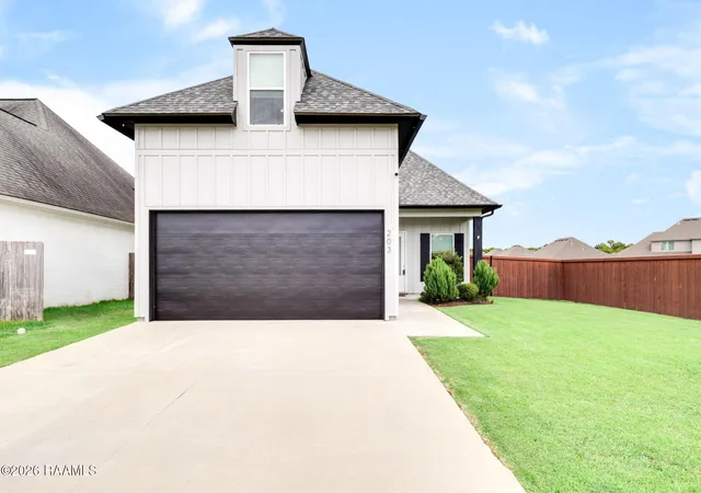 Photo 1 of Single family home for sale at 203 Olivewood Dr, Lafayette, LA 70508 | MLS# 2600008261 | Listing updated on 2026-09-14