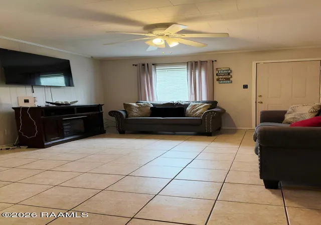 Photo 3 of Single family home for sale at 130 Lindsey Cir, Carencro, LA 70520 | MLS# 2600008303 | Listing updated on 2026-09-03