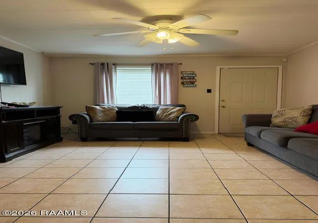 Photo 3 of Single family home for sale at 130 Lindsey Cir, Carencro, LA 70520 | MLS# 2600008303 | Listing updated on 2026-09-03