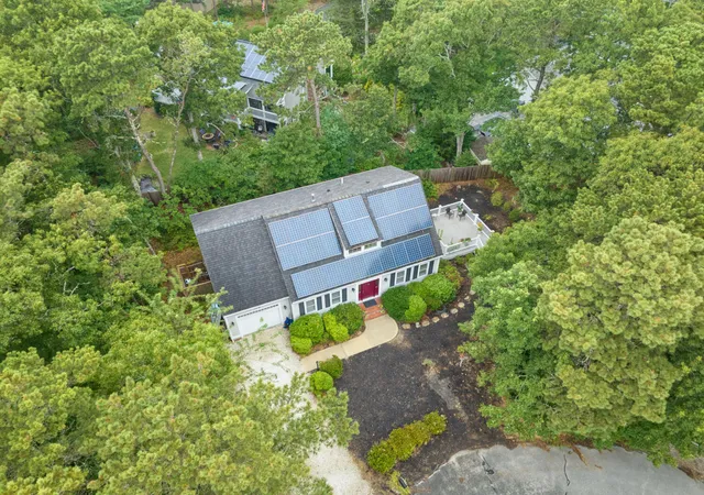 Photo 2 of Sale Pending at 87 Neshobe Rd, Mashpee, MA 02649 | MLS# 22604615 | Listing updated on 2026-10-27