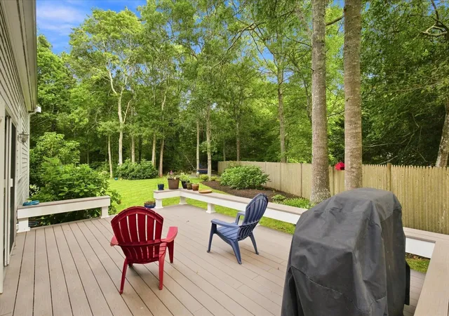 Photo 3 of Single family home for sale at 536 Skunknet Rd, Centerville, MA 02632 | MLS# 22603542 | Listing updated on 2026-10-26
