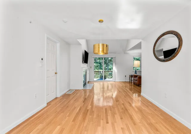Photo 2 of Condo for sale at 7 Par Three Ct, Mashpee, MA 02649 | MLS# 22604516 | Listing updated on 2026-09-12