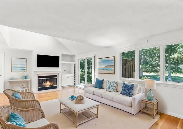 Photo 4 of Condo for sale at 7 Par Three Ct, Mashpee, MA 02649 | MLS# 22604516 | Listing updated on 2026-09-12